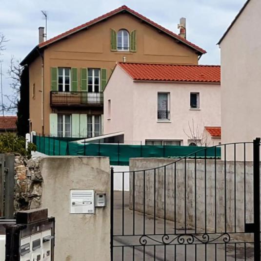 La Maison De Dannie Gardanne Exterior photo